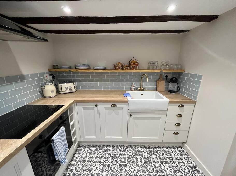 Historic Cambridgeshire Cottage Godmanchester Dış mekan fotoğraf