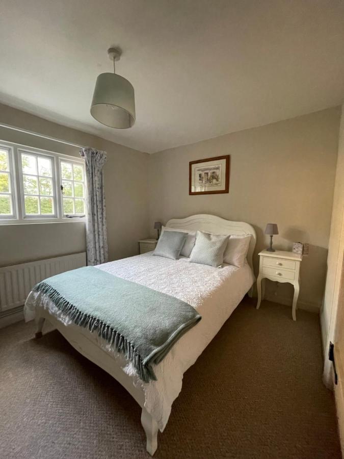 Historic Cambridgeshire Cottage Godmanchester Dış mekan fotoğraf